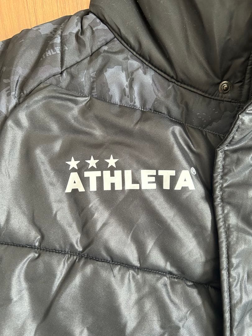 【ATHLETA】 ブラック ベンチコート