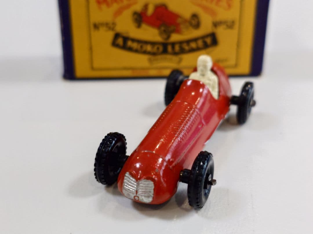 ミニカー MATCHBOX No.52 MASERATI 4CL T