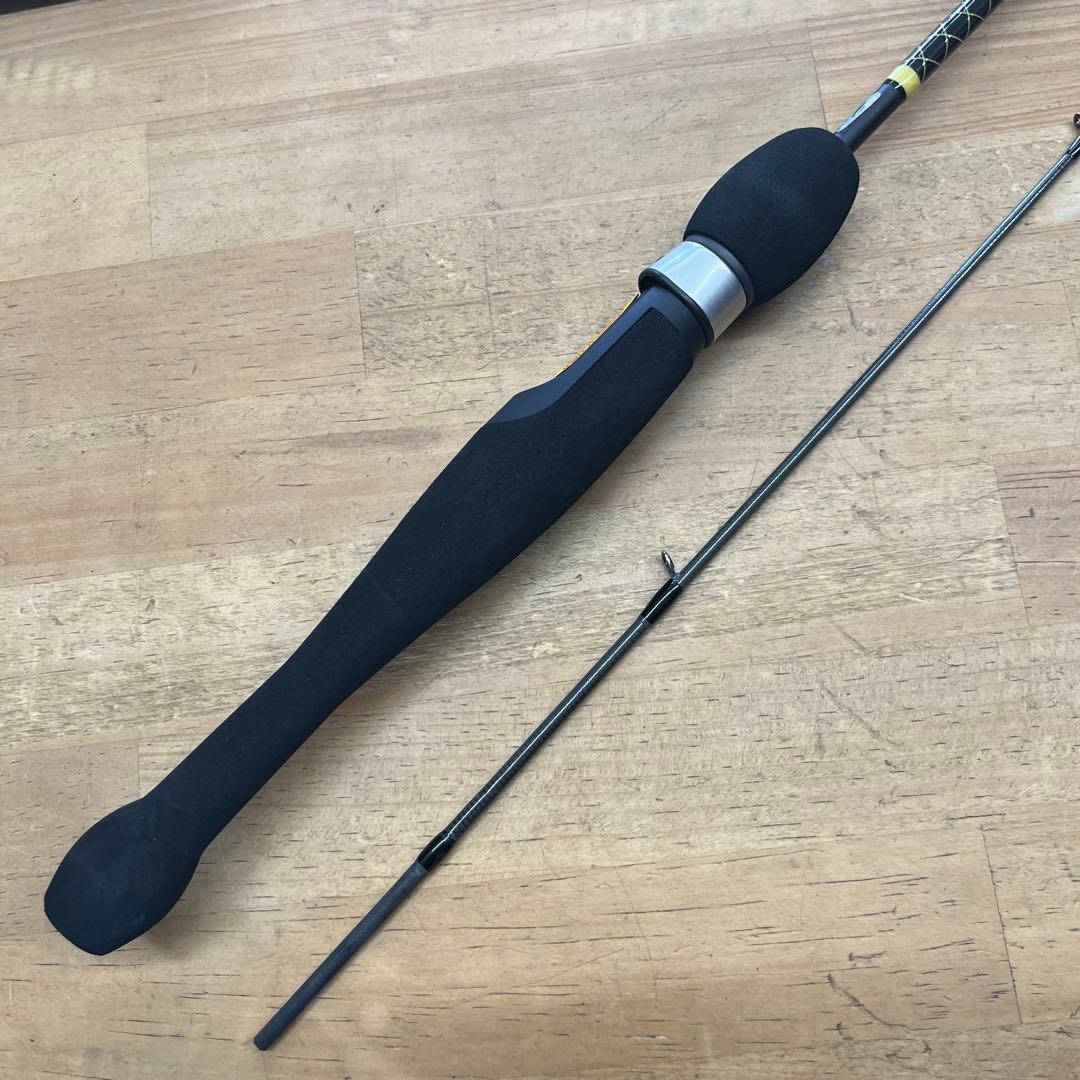 サーティーフォー　410M +E リミテッドエディション　美品