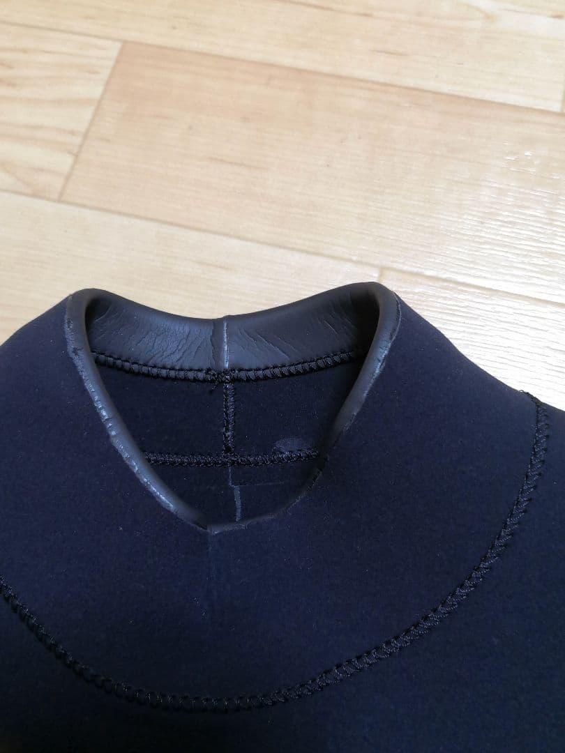 新品未使用　CURVAIN　ウェットスーツ　3/3㎜ロングチェスト（MLサイズ）