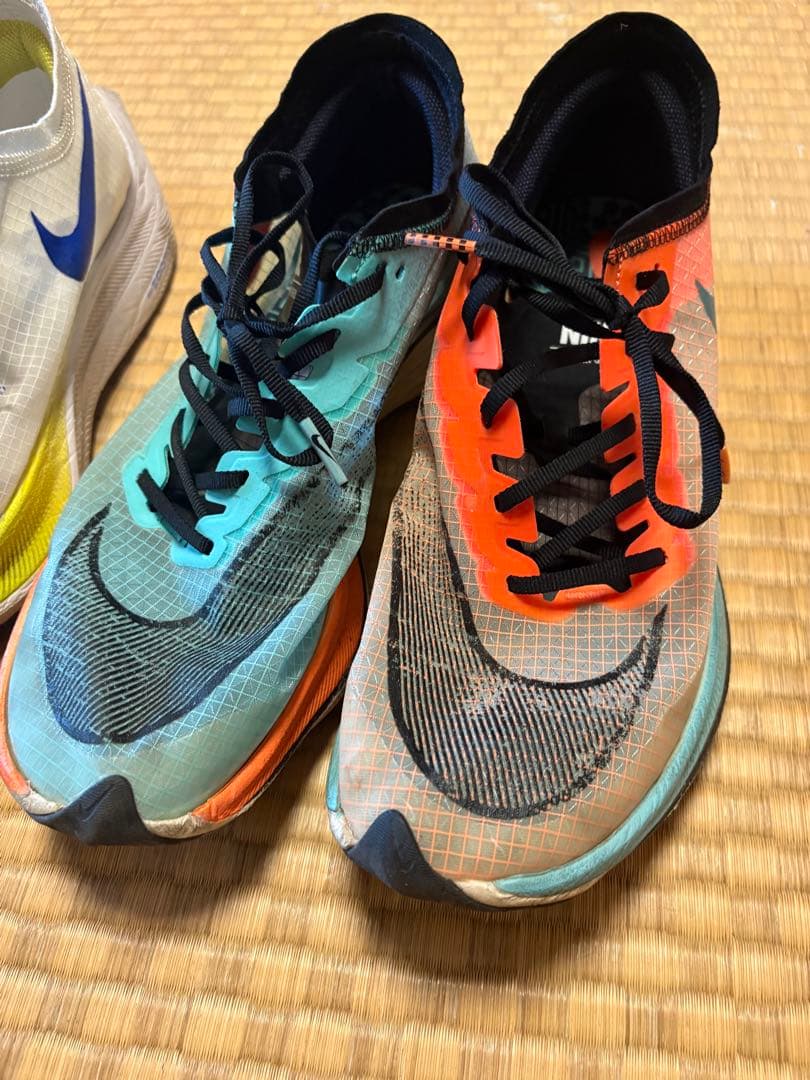 Nike air zoom vaporfly next % （ブルー・オレンジ）