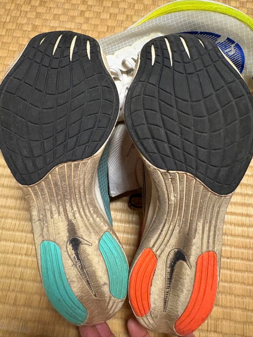 Nike air zoom vaporfly next % （ブルー・オレンジ）