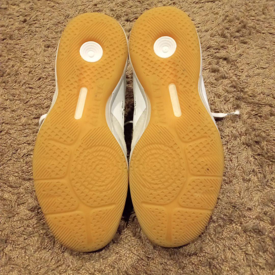 ATHLETA フットサルシューズ ホワイト