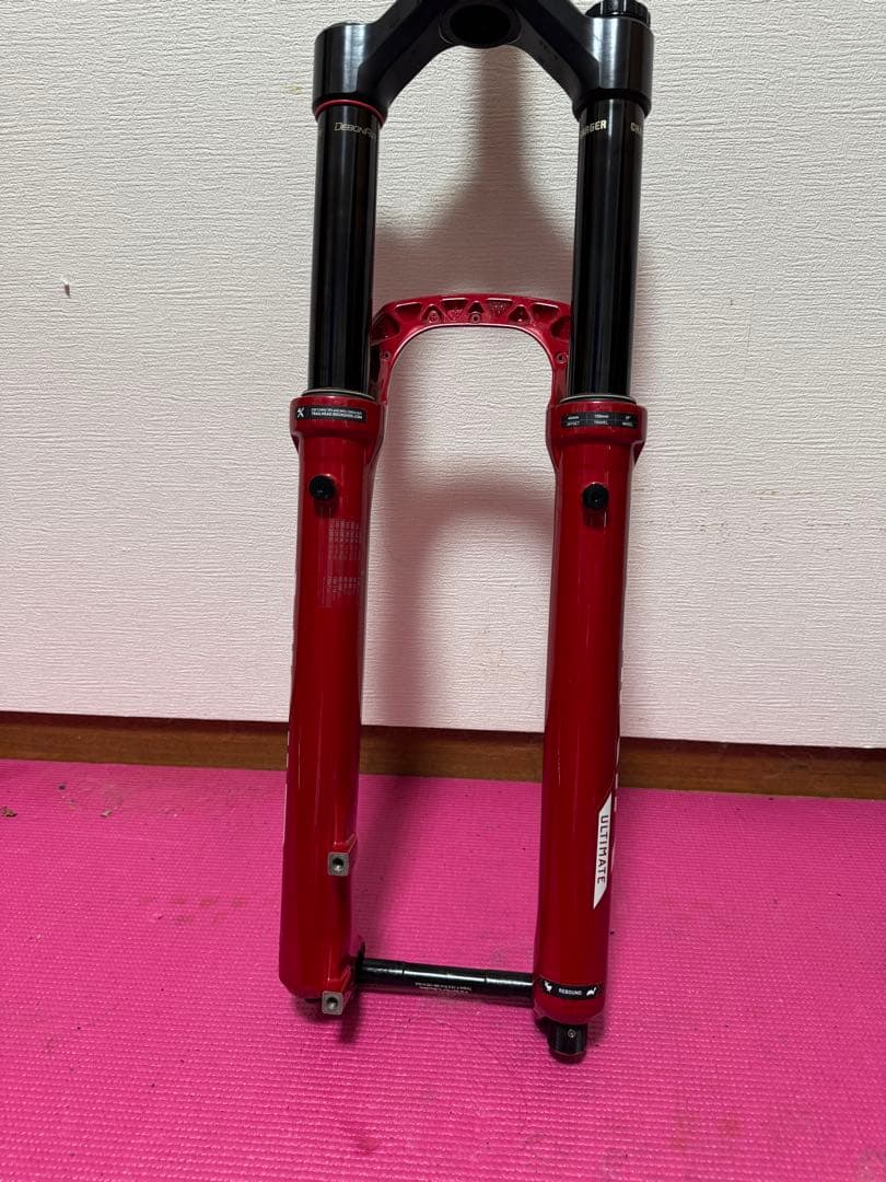 Rock Shox Lyrik Ultimate 150mm 29インチ