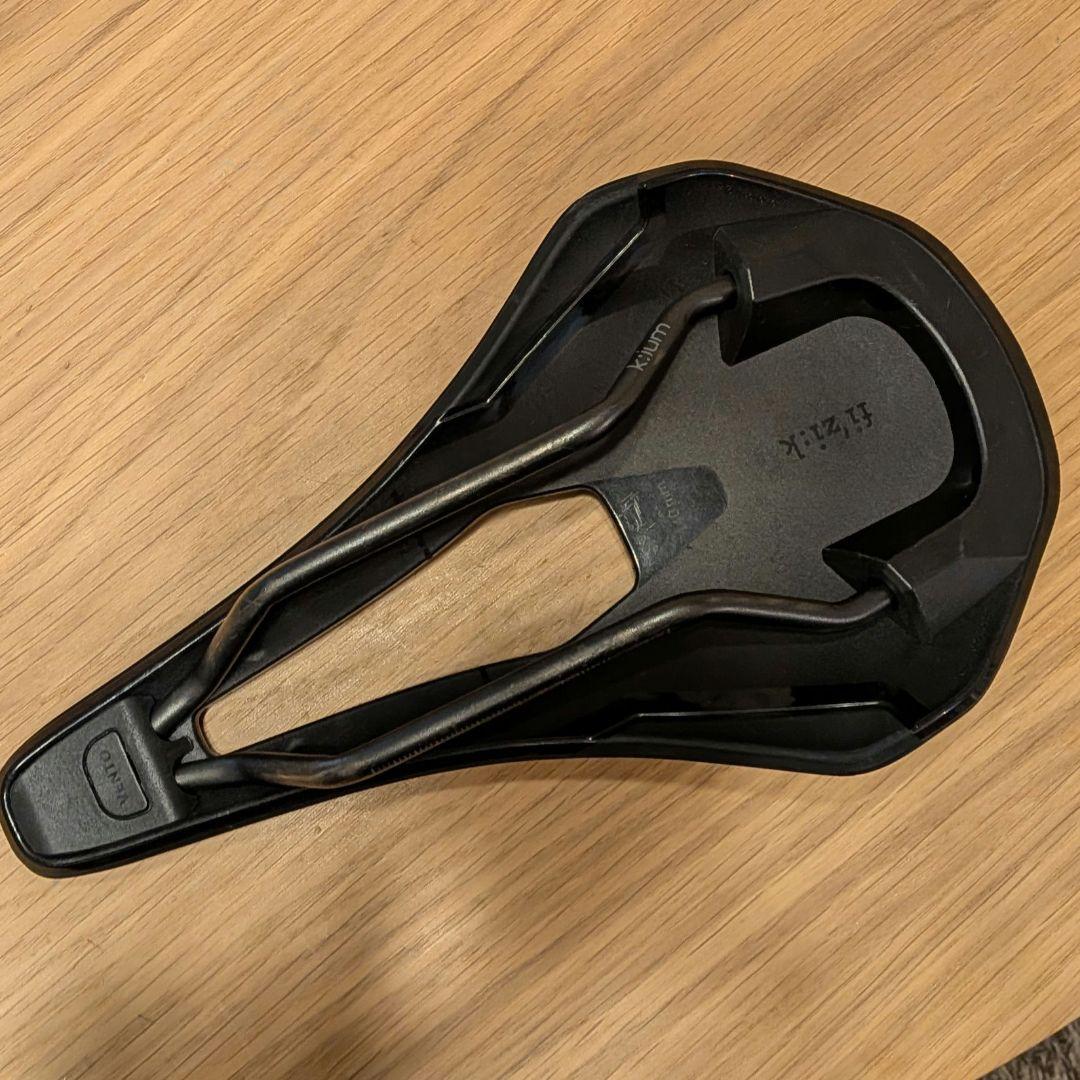 パーツ fizik vento argo r3