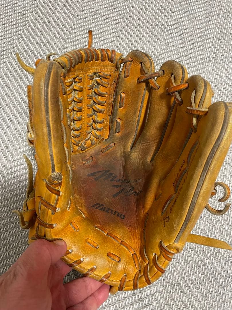 Mizunoプロ 軟式内野グローブ 右投げ用 ブラウン　値下げ