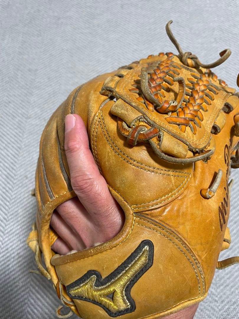 Mizunoプロ 軟式内野グローブ 右投げ用 ブラウン　値下げ