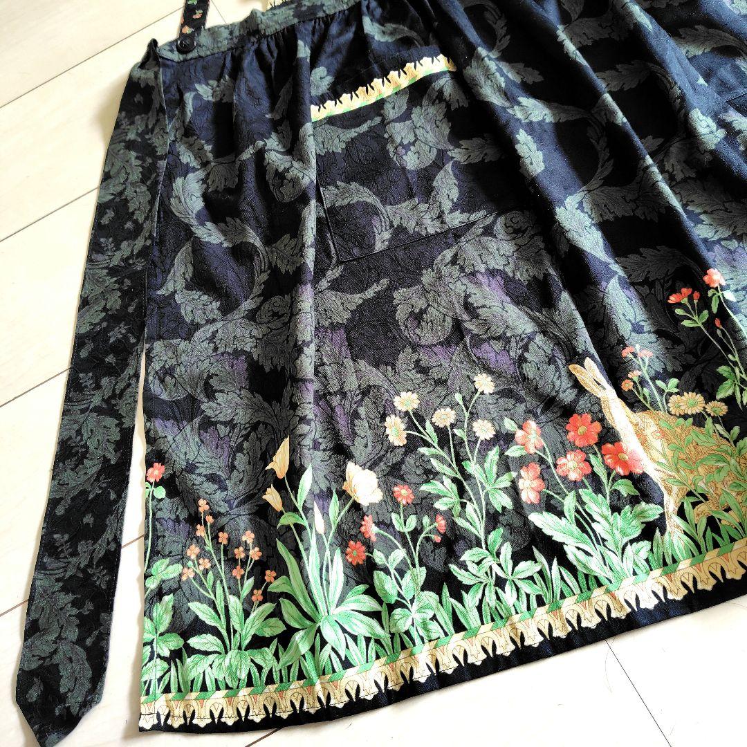 【新品】V＆A ウイリアムモリス ウサギ柄エプロン