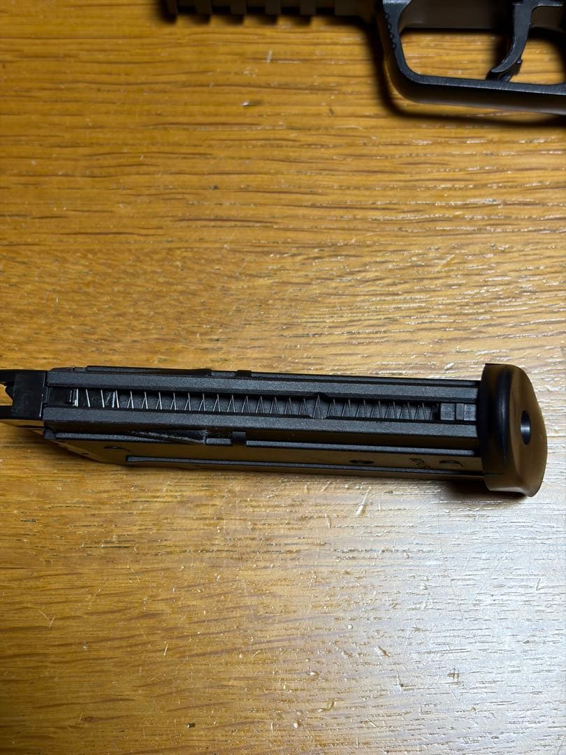 東京マルイ No.33 FN 5-7 18歳以上ガスブローバック