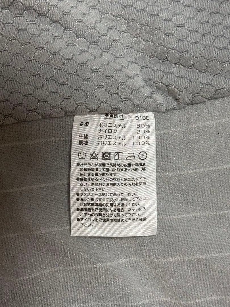 美品　ヨネックス YONEX テニスウェア 中綿ジャケット　Oサイズ