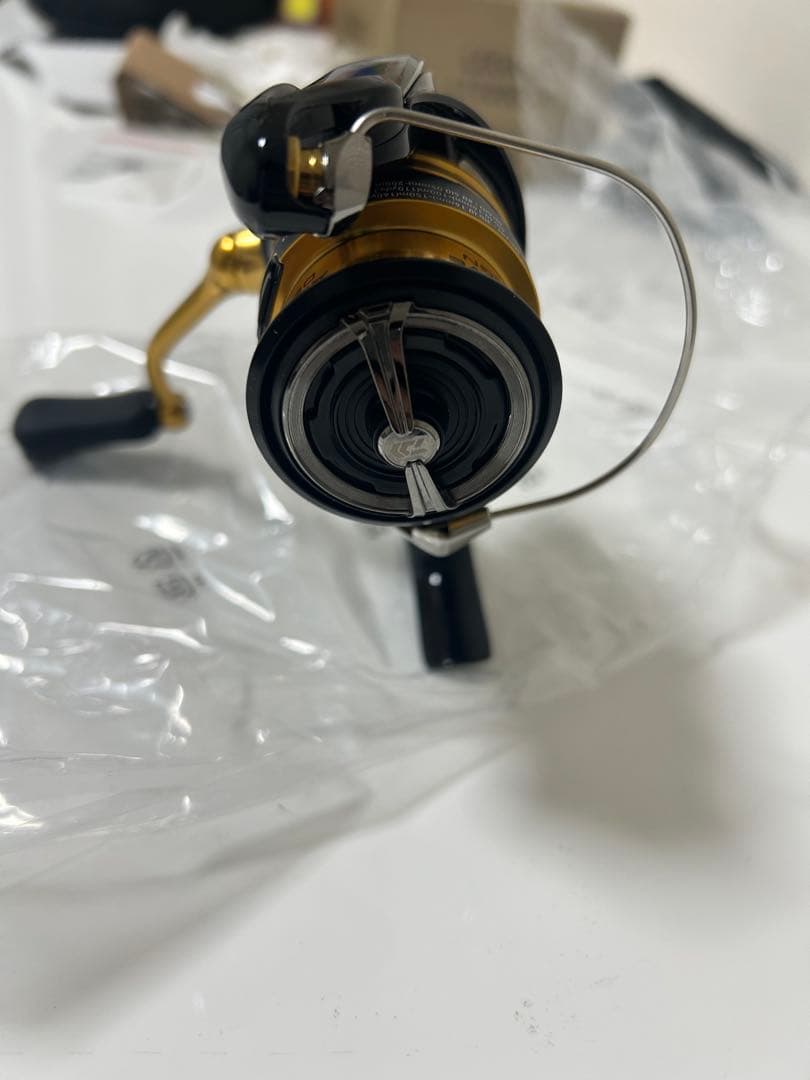 DAIWA レガリス　LT2000S-P