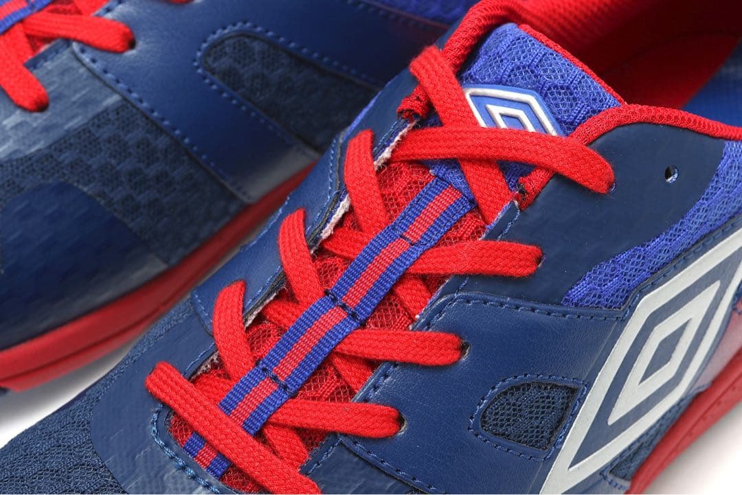 FC東京 UMBRO アクセレイターオフ ピッチ トウキョウ