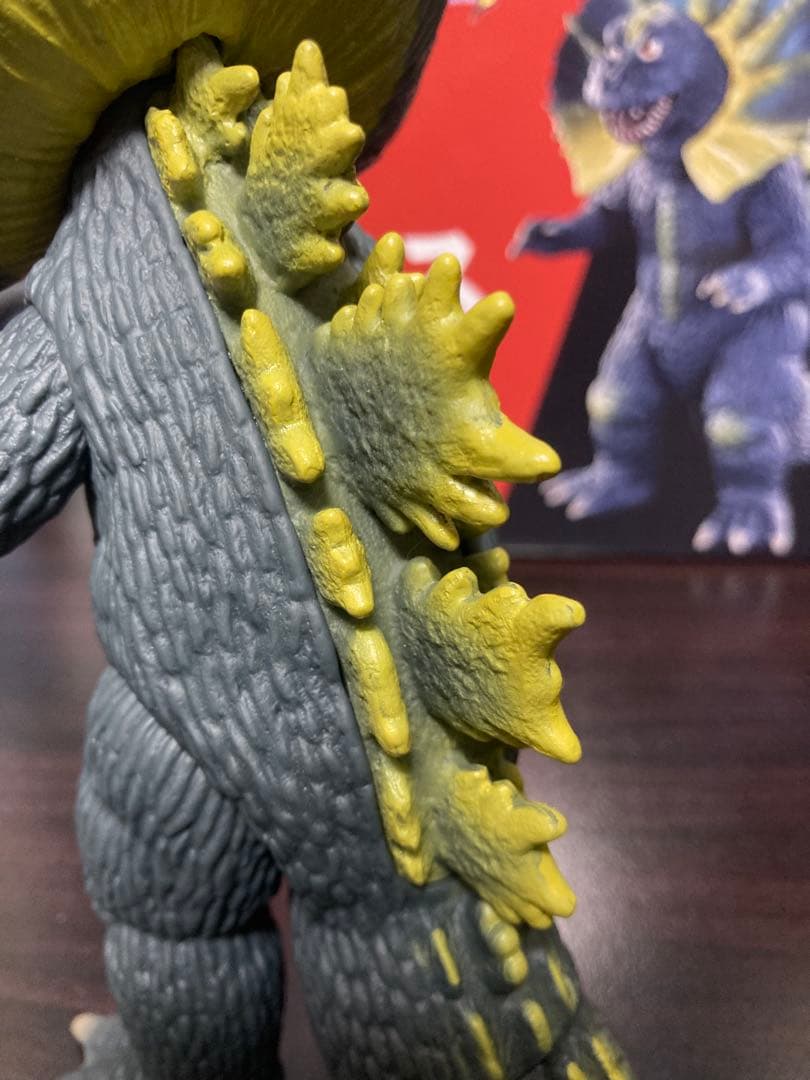 ムービーモンスターシリーズ　エリ巻恐竜　ジラース　初期傷あり　ウルトラマン　怪獣