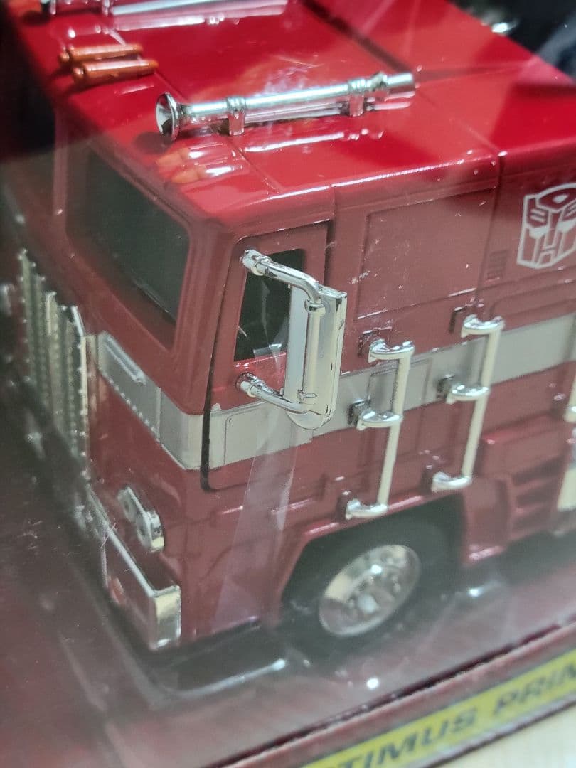 jada toys トランスフォーマー　オプティマスプライム　1/24