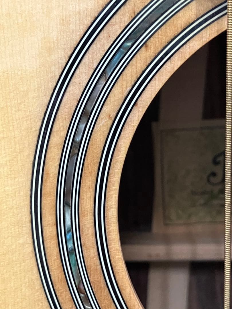 Su 様ThreeS W-250 アコースティックギター スズキ　SUZUKI