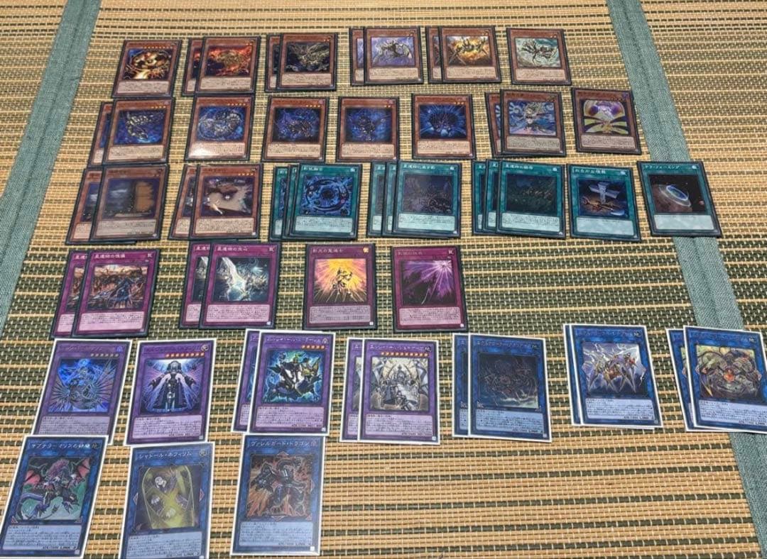 遊戯王OCG デュエルモンスターズカードセット 約1000~枚以上