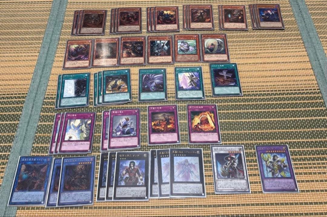 遊戯王OCG デュエルモンスターズカードセット 約1000~枚以上