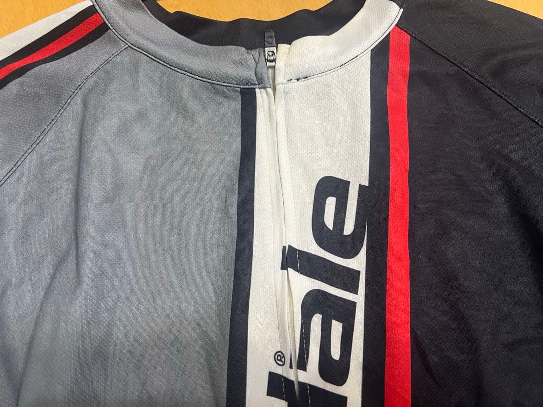 サイクリング男性用 CANNONDALE 他ウェアセット＋収納バック＋小物