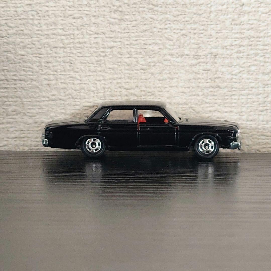 TOMICA　トミカ　日産プレジデント　黒色　箱付き