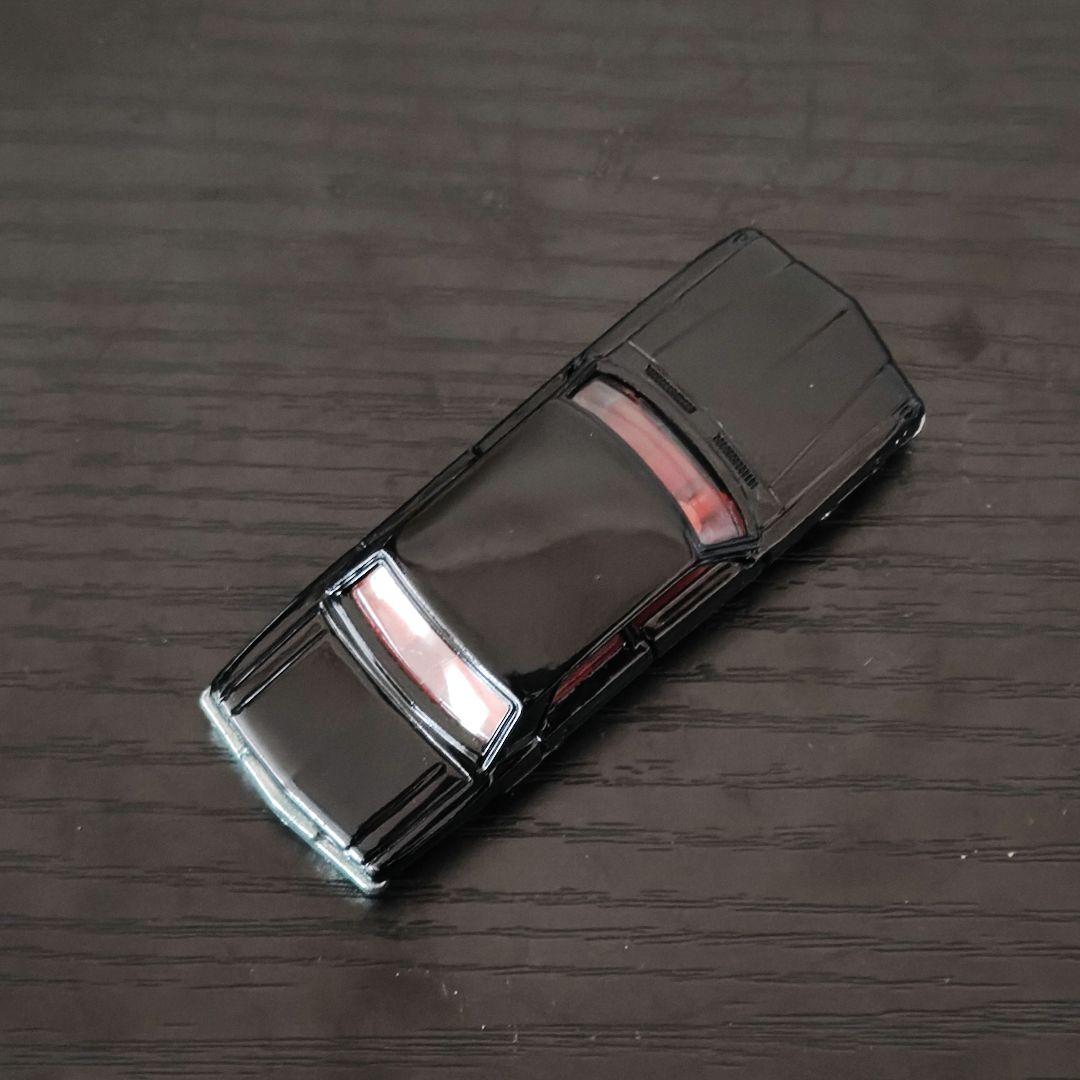 TOMICA　トミカ　日産プレジデント　黒色　箱付き
