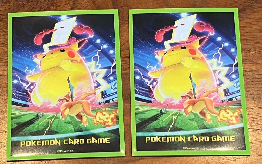 ポケモンカードゲーム　ピカチュウ　みんなでぼうけん2枚　プロモカード　カバー付き