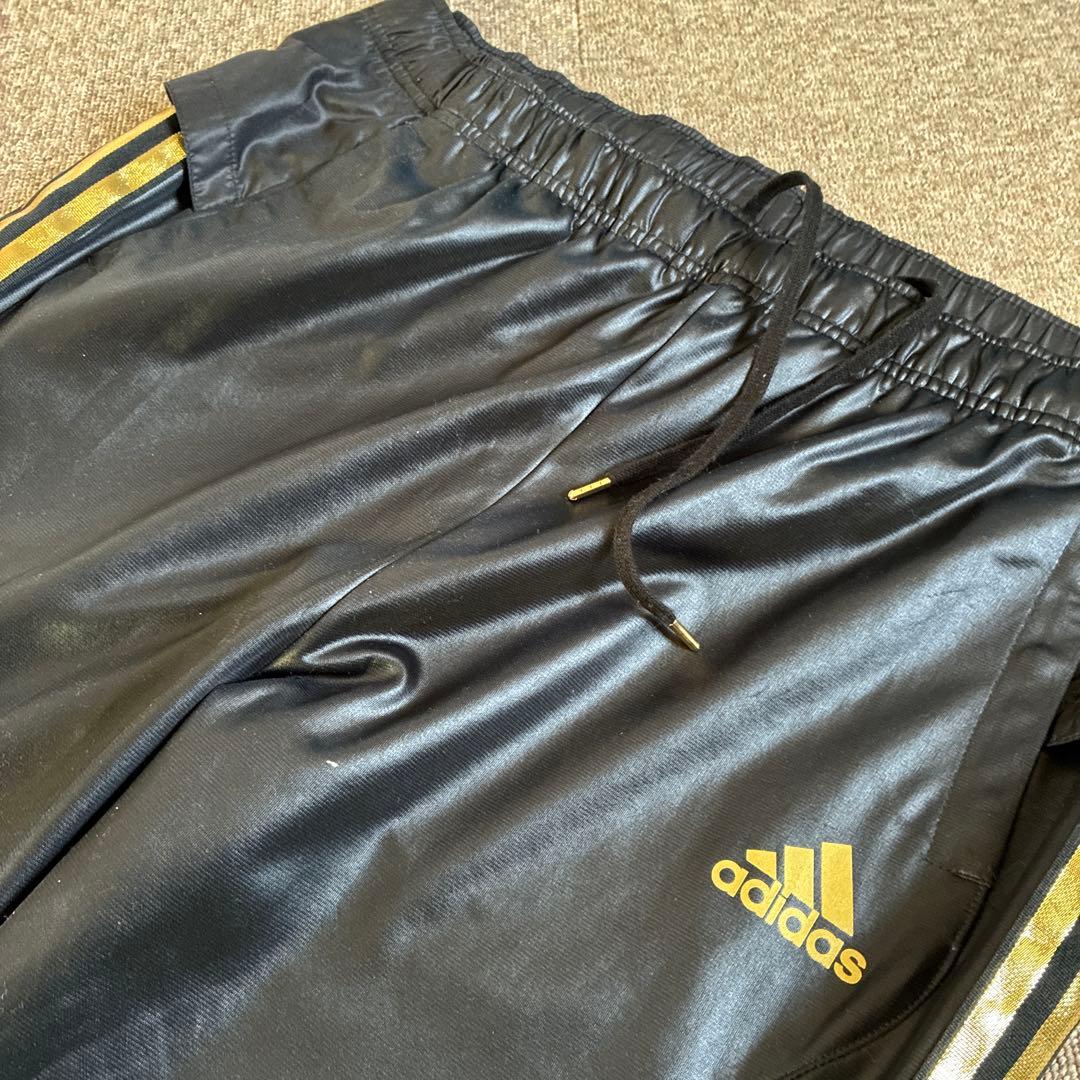 大きいサイズ adidas 24カラッツ ブラック ゴールド ジャージ上下セット