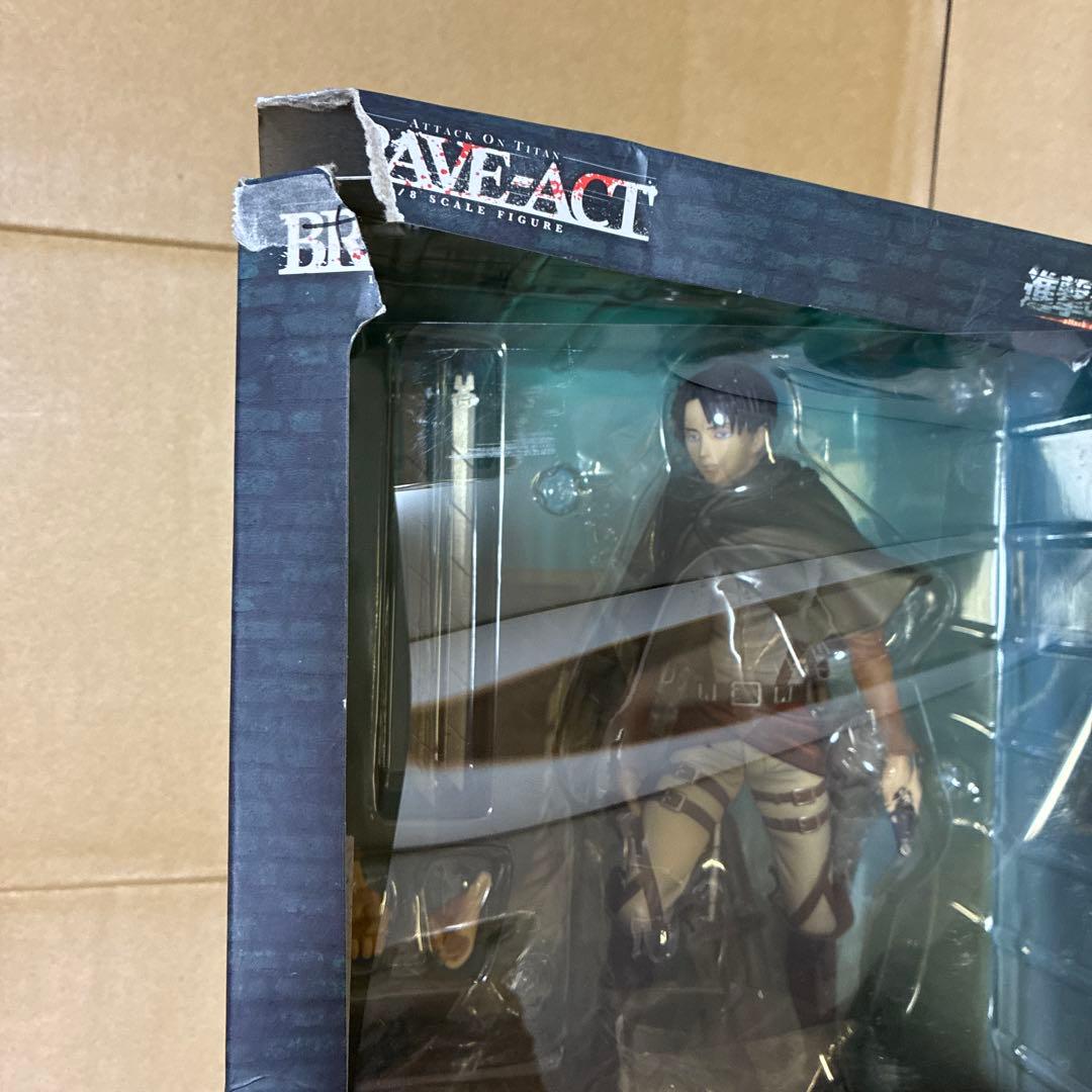 進撃の巨人　リヴァイ　1/8 スケール　フィギュア　BRAVE-ACT ユニオン