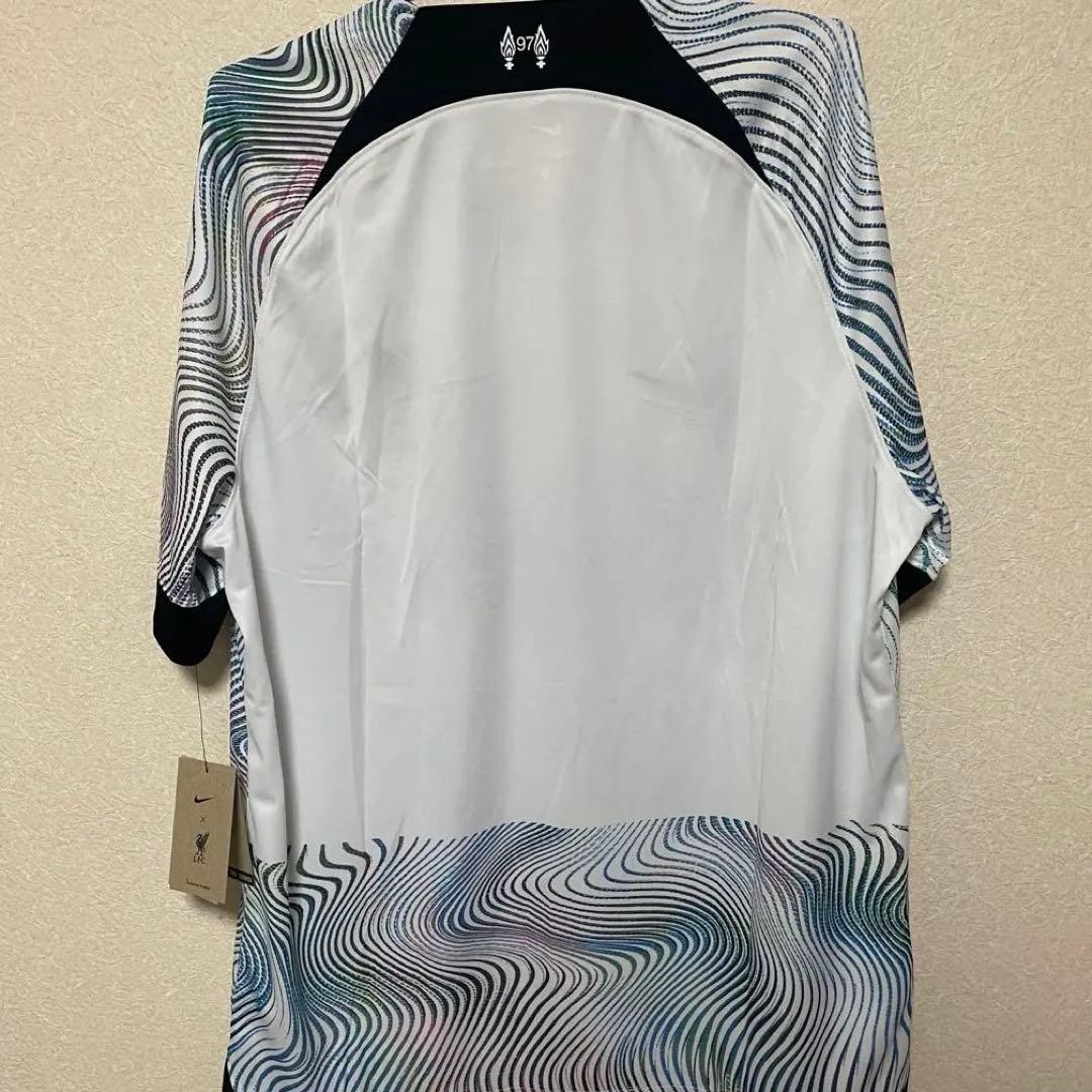 新品タグ付き リバプール 22/23 アウェイ XL 人気モデル 正規品