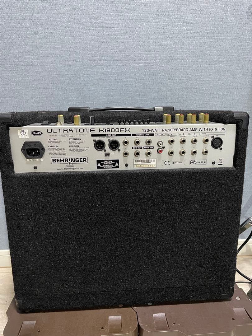 BEHRINGER Ultratone K1800FX アンプ