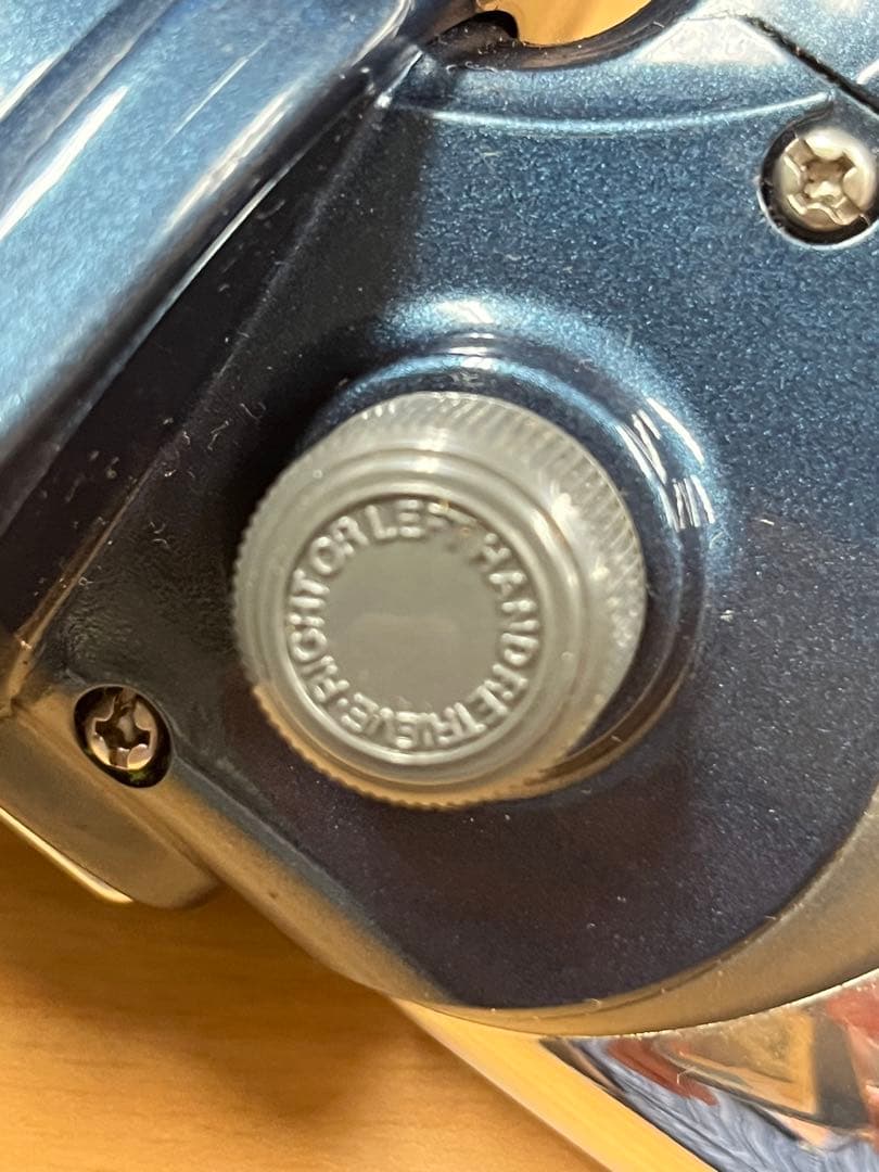 Daiwa EMBLEM-X 5000A フロントスプールリール