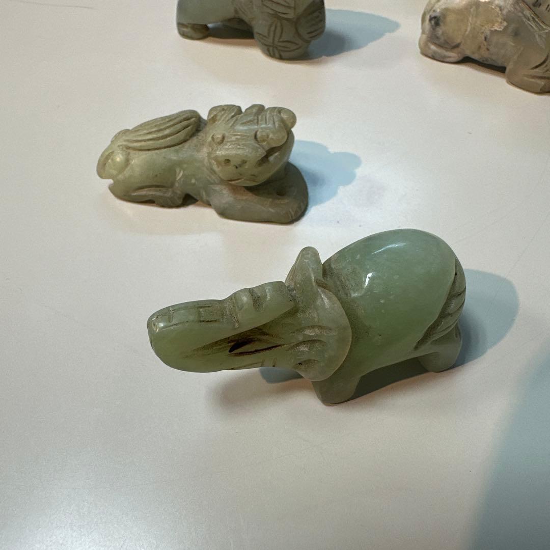 中国古玩　古玉石彫刻　神獣　根付け　6個