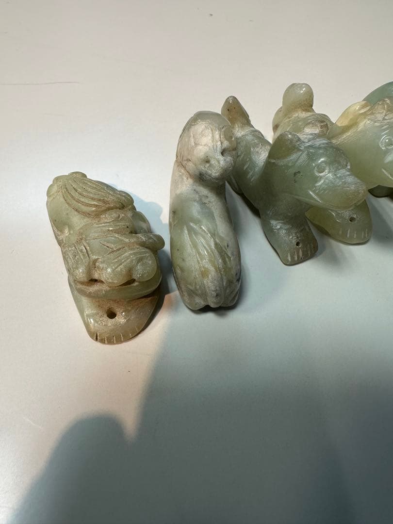 中国古玩　古玉石彫刻　神獣　根付け　6個