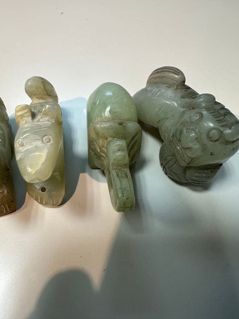 中国古玩　古玉石彫刻　神獣　根付け　6個