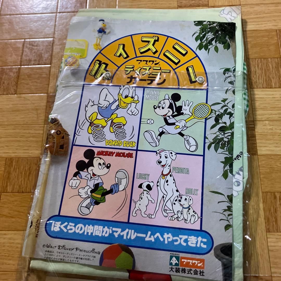 ミッキーマウス　ディズニー　レトロカーテン　ディズニーレトロカーテン