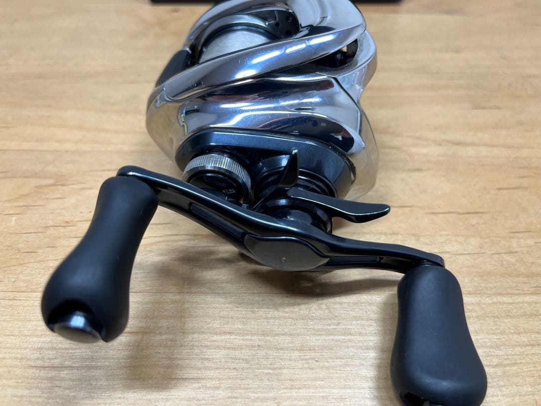 【美品】シマノ　19アンタレス HG 右巻き