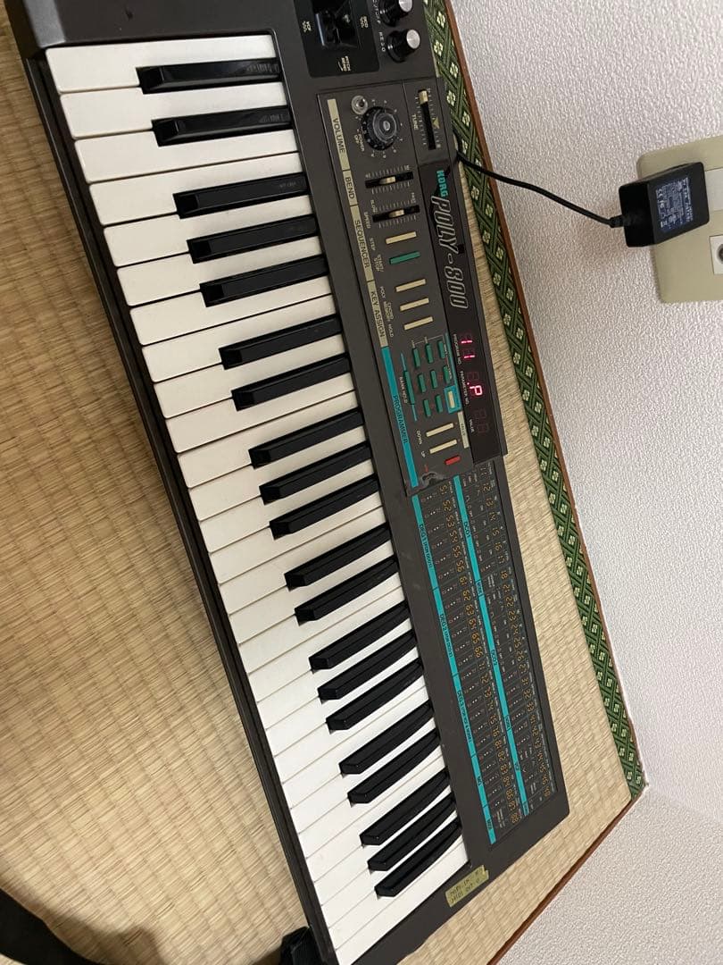 Korg Poly-800 シンセサイザー 61鍵