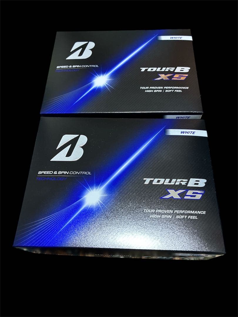 な*ぁ様 2026 最新モデル ブリヂストン TOUR B XS ゴルフボール