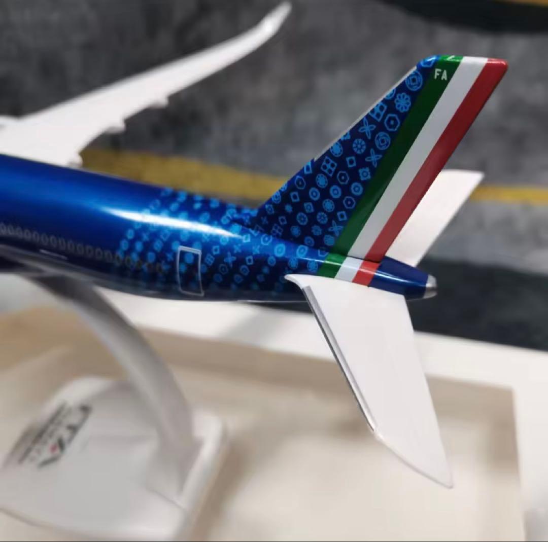 ITA Airways 1:200 エアバスA350-900 ダイキャストモデル