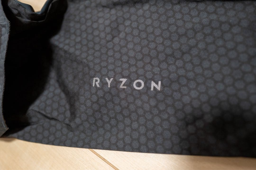RYZON Aterra Series ランニングパンツ