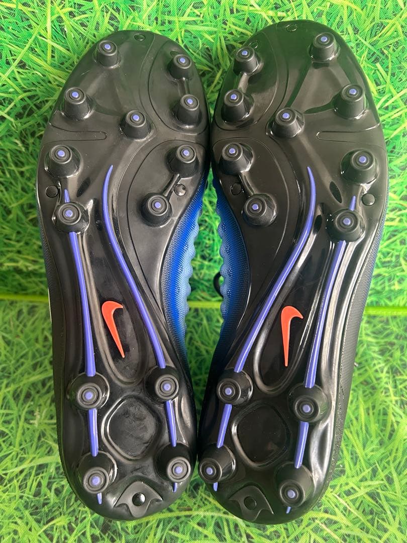 ☆未使用☆送料無料☆NIKE(ナイキ)MAGISTAオーデンⅡ HG☆