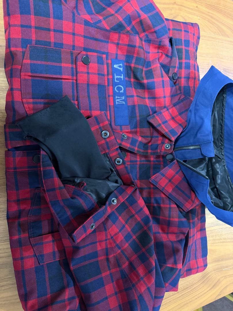 VOLCOM スノボーウェア