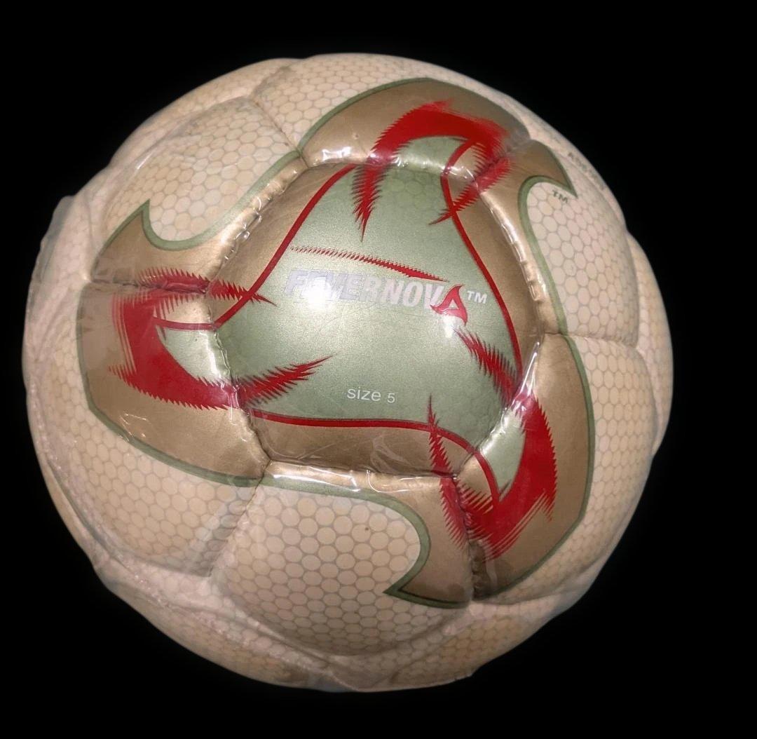 2002年日韓大会adidas Fevernova公式サッカーボール新品未開封