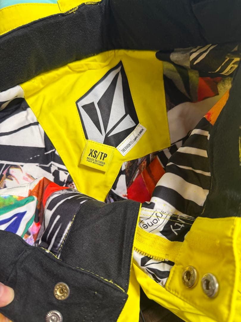 VOLCOM 上下セット 女性用スノーボードウェア マルチカラー