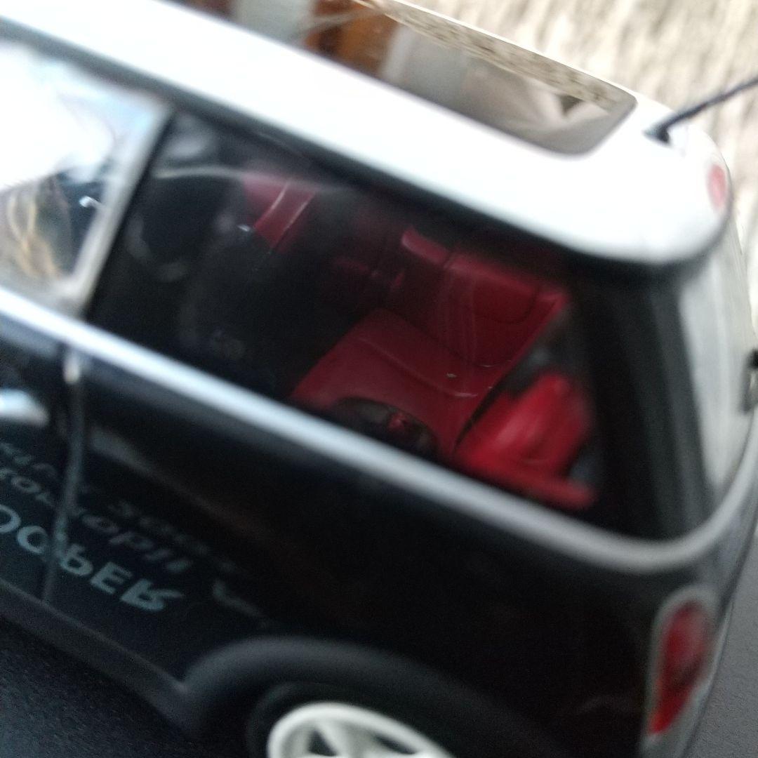 MINI COOPER 名古屋ディーラー特注日本に数台？