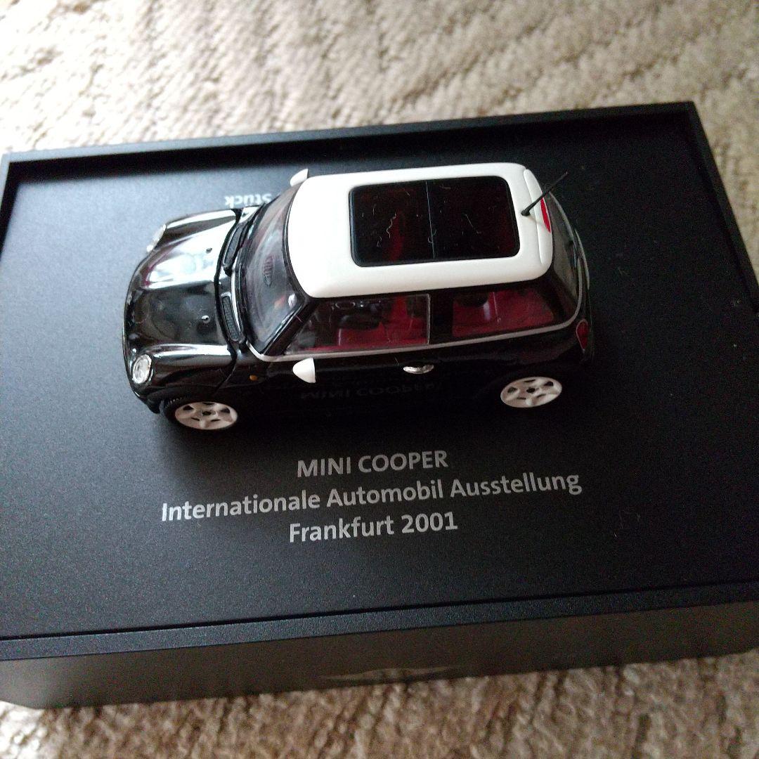 MINI COOPER 名古屋ディーラー特注日本に数台？