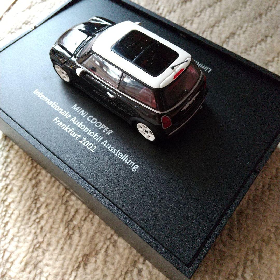 MINI COOPER 名古屋ディーラー特注日本に数台？