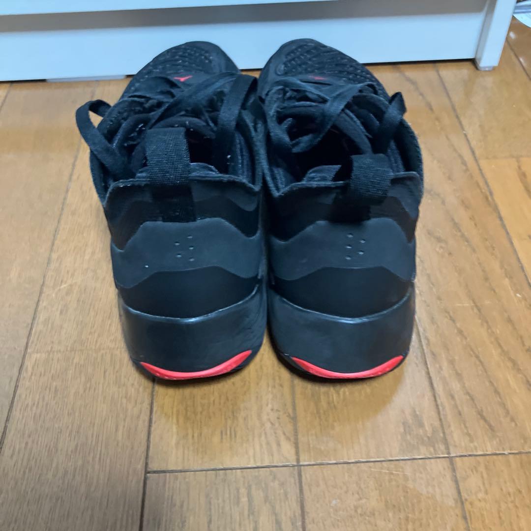 Jordan バスケットボールシューズ ブラック/レッド　　ルカ1