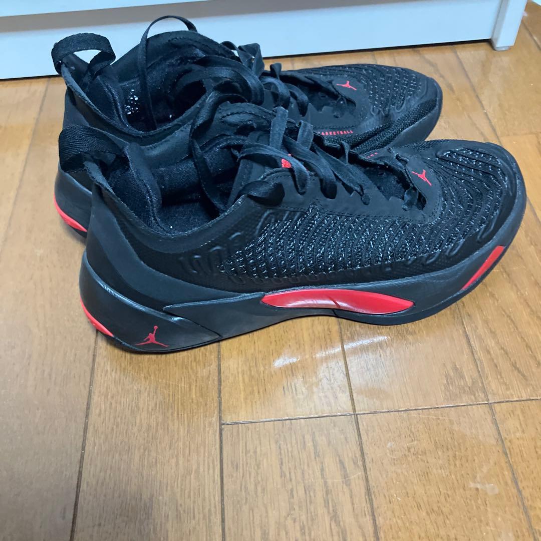 Jordan バスケットボールシューズ ブラック/レッド　　ルカ1