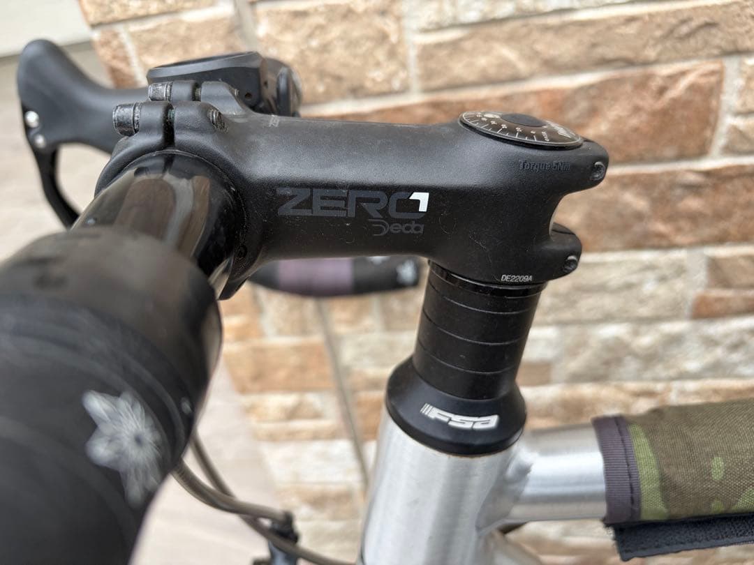 自転車本体 TRACK ARCV 54