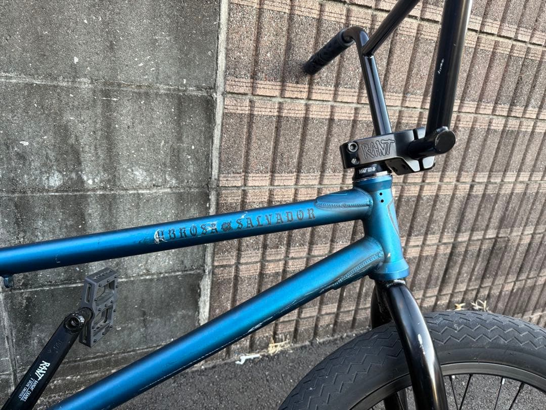 BMX サブロサ　20インチ 青